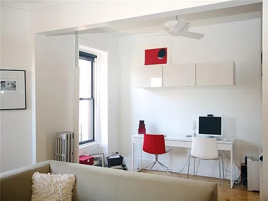 Sold by Avenue Sotheby's International Realty | media 19