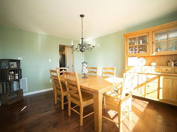 3rd image of 11681 Beacon Dr