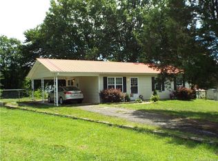 203 Springhill Ln, Maiden, NC 28650