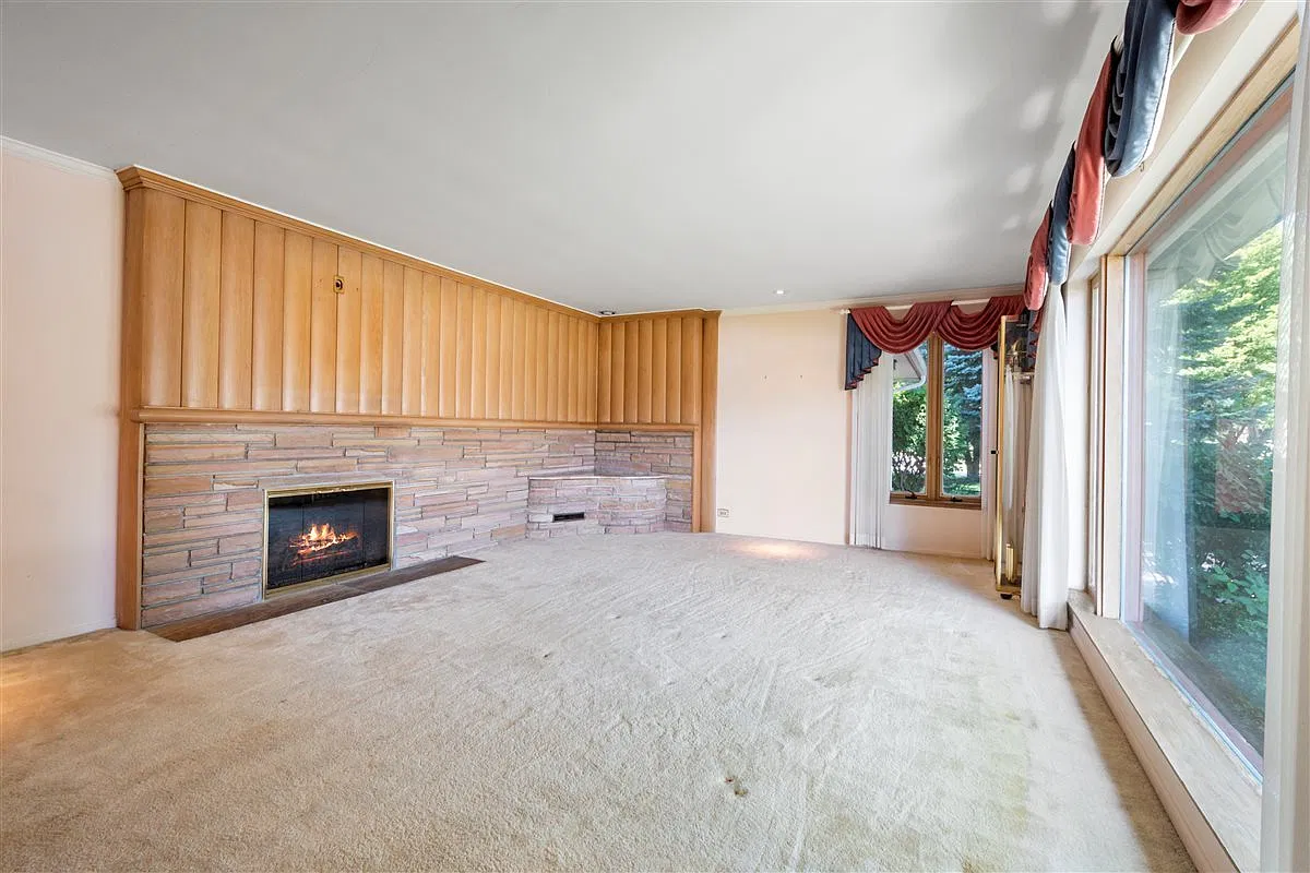 3 bed, 1887 sqft, $3,500 — Photo 3