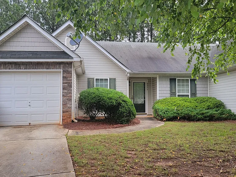 5530 Union Pointe Pl — Photo 2