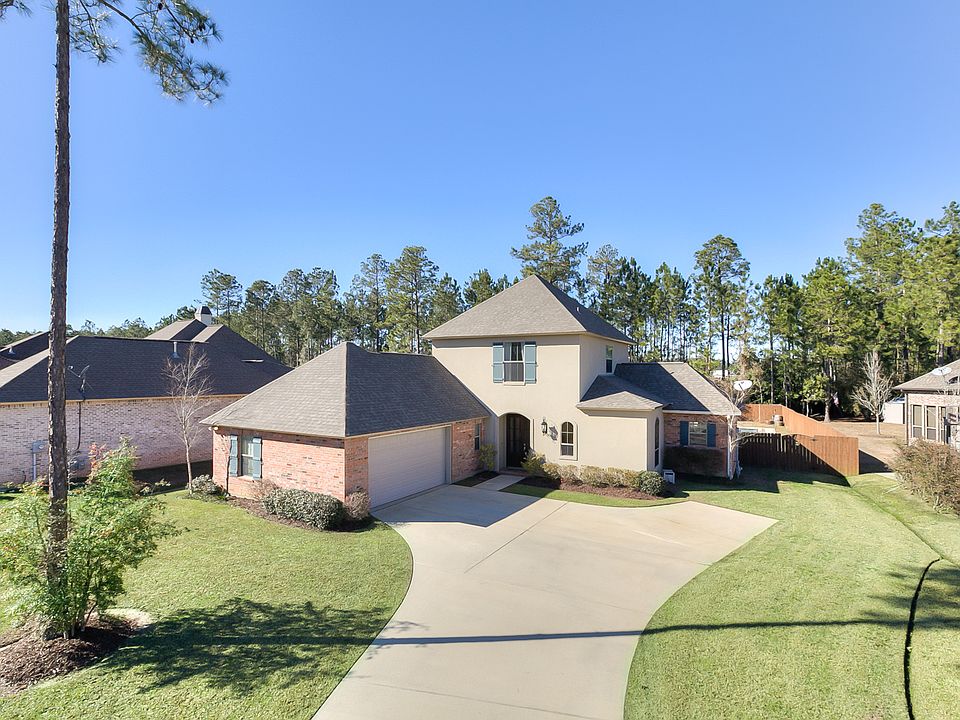 1st image of 153 Grand Maison Blvd