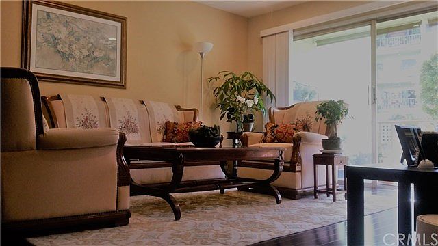 Large Living Room