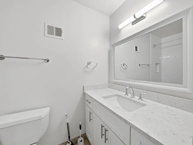 1603 Ingram Ter — Photo 11