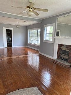 2nd image of 628 N Washington Ave