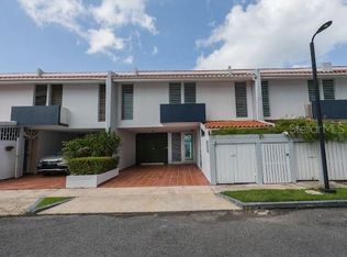 7043 Calle Horizonte #13, Carolina, PR 00979