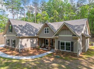 126 Seneca Ct, Waleska, GA 30183