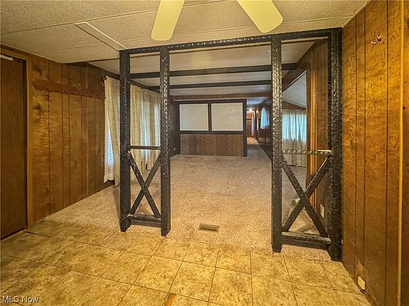 4th image of 401 Labelle St Lot 47