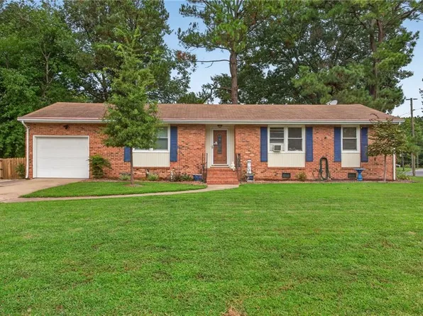 3680 Deerfield Dr, Suffolk, VA 23435