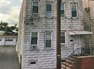 55 Magnolia St, Belleville, NJ 07109