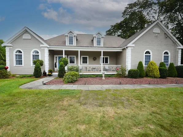 28 Old Plain St, Marshfield, MA 02050