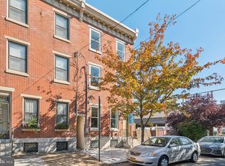 1023 E Palmer St, Philadelphia, PA