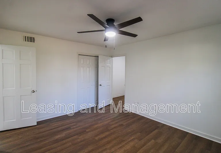 910 Sea Gull Dr #B — Photo 13