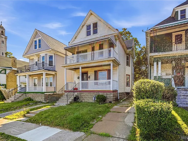 563 Humboldt Pkwy #UPPER — Photo 3