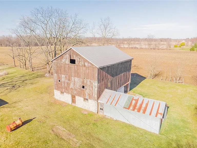 5213 Governors Rd — Photo 25