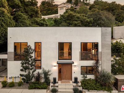 8446 Kirkwood Dr, Los Angeles, CA, 90046