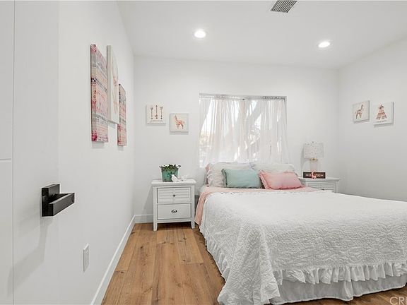 3rd image of 13033 Woodcock Ave