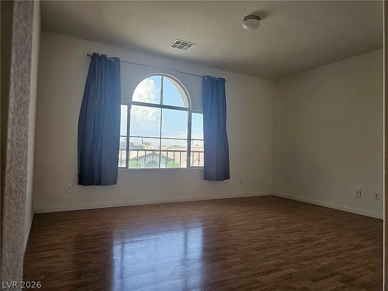 8075 Lapis Harbor Ave — Photo 16