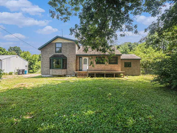 26233 County Road 687, Bangor, MI 49013