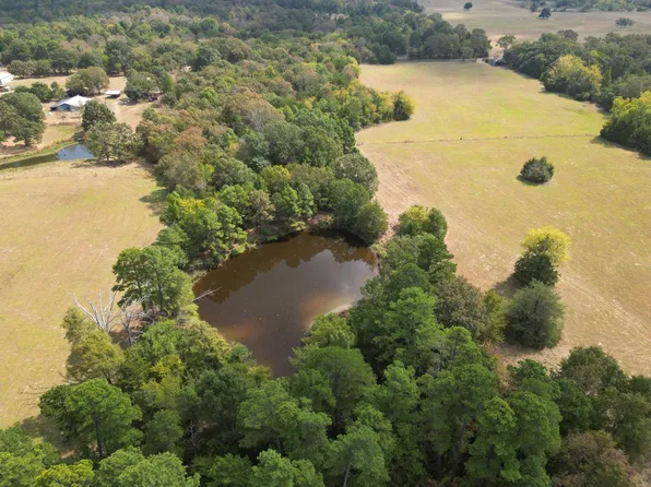 N 4240th Rd, Hugo, OK 74743