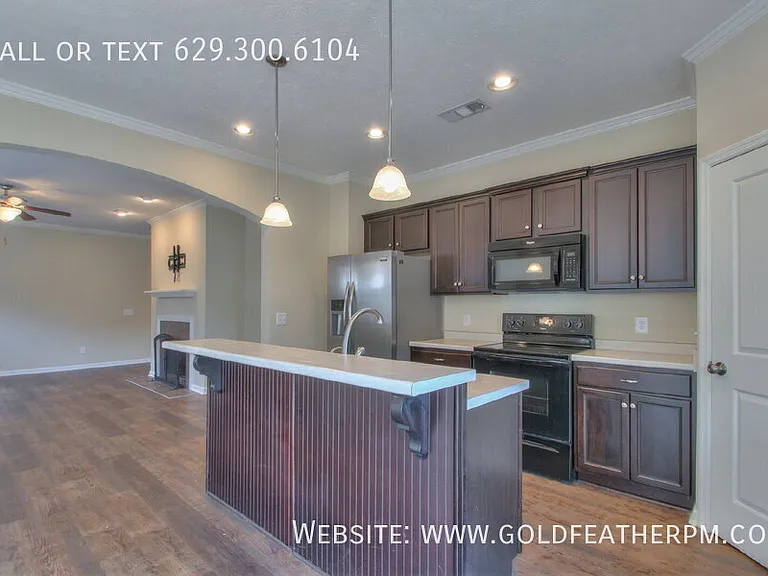126 Trenton Ln — Photo 4