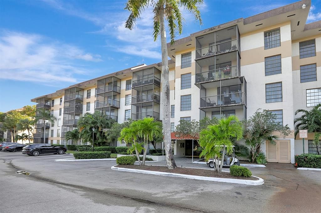 5570 NW 44th St #518A