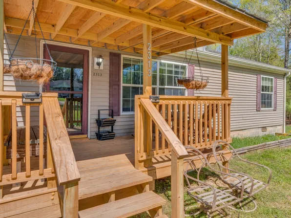 2313 Elliot Cutoff Rd, Victor, WV 25938