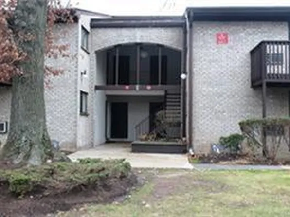4 Secora Road #E12, Monsey, NY 10952