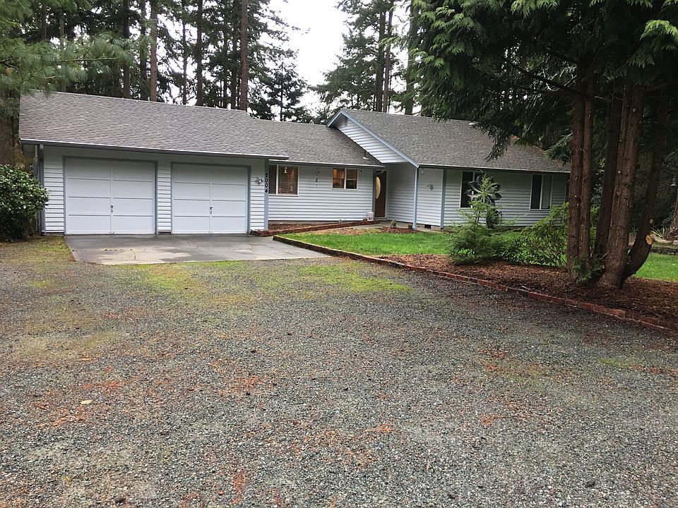2004 Pine Wood Way