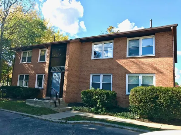 364 Mayfield Ave APT C, Valparaiso, IN 46383