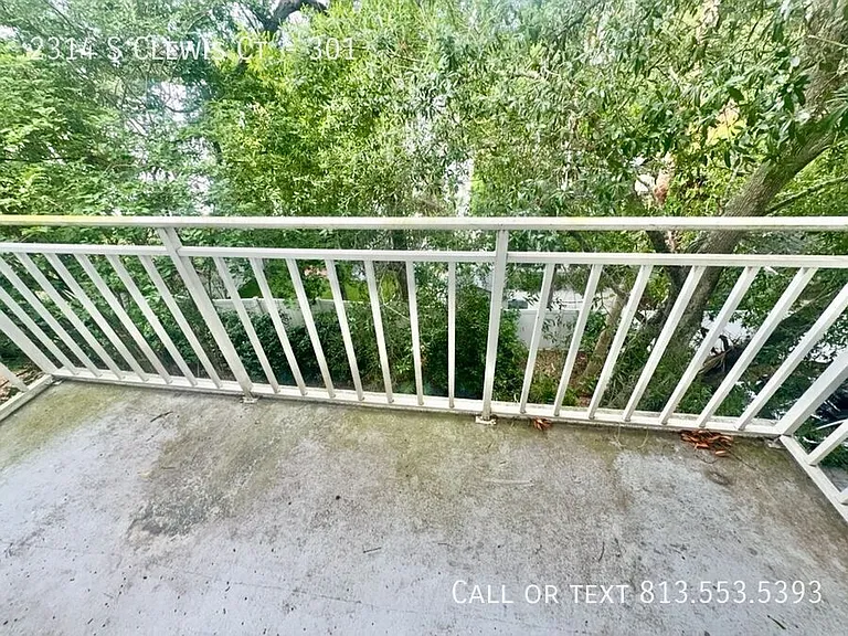 2314 S Clewis Ct #301 — Photo 72