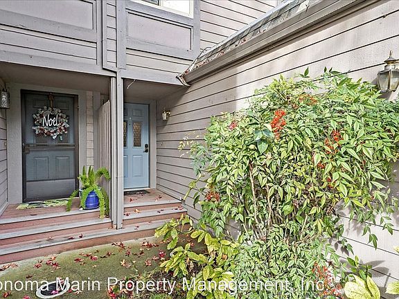 2nd image of 104 Marylyn Cir
