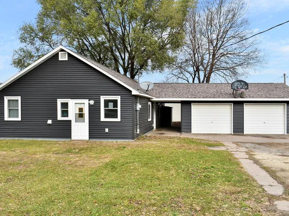 4864 W 6th St, Winona, MN 55987