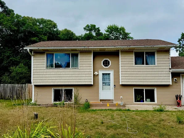 8571 240th Ave NE, Stacy, MN 55079