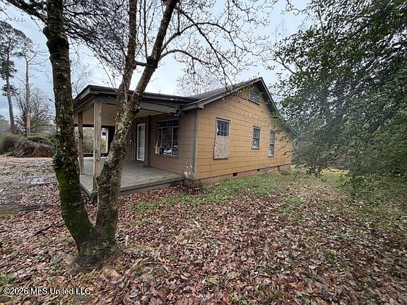 4th image of 2161 W McDowell Rd