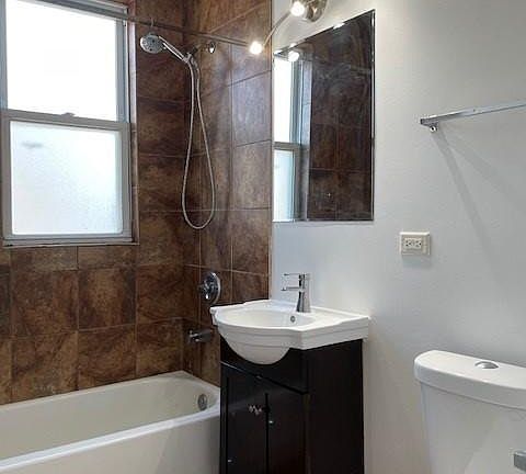 5th image of 1519 N Linder Ave #2
