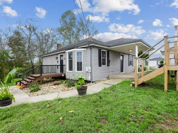684 Summit St, Crooksville, OH 43731