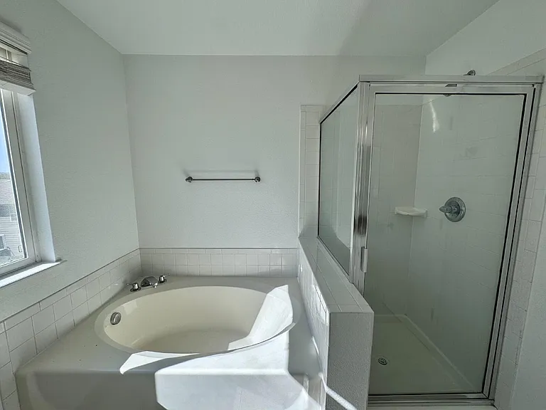 19308 E Dickenson Pl — Photo 15