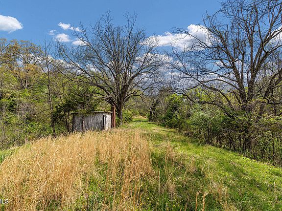 5th image of Lacy Hollow Rd