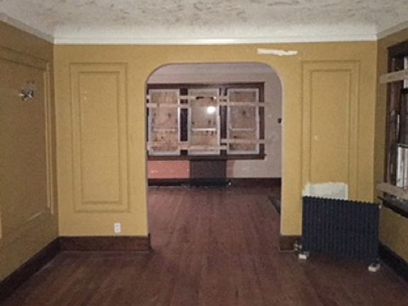 3rd image of 16135 La Salle Blvd