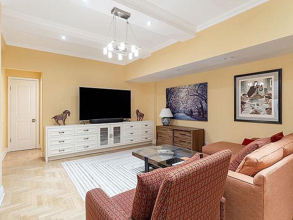 2nd image of 100 Central Park S APT 3E
