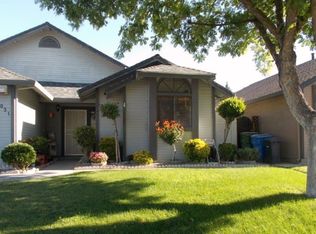 1031 Grandview Cir, Turlock, CA 95382