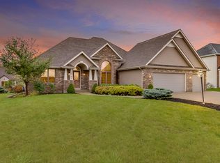 10062 Cooper Rd, Pleasant Prairie, WI 53158