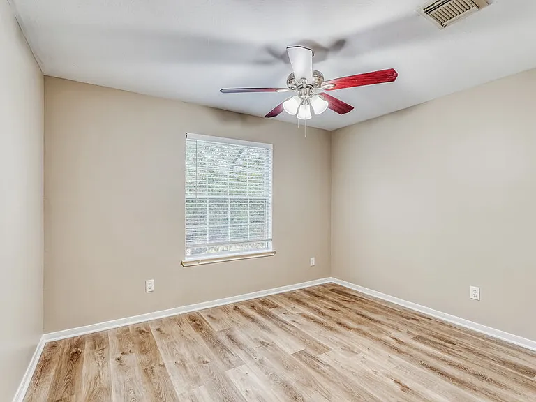 6207 Winter Oak St — Photo 15