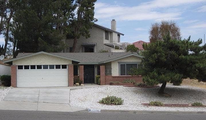 1st image of 17900 Vista Point Dr