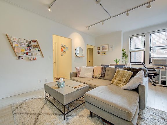 5th image of 16710 Crocheron Ave APT 2E