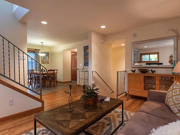 4th image of 17244 Northwoods Blvd