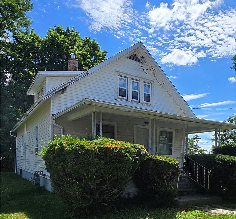 1st image of 220 Robinwood Ave