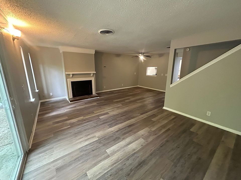 1st image of 240-26 Jamil Rd