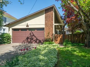 1207 SE Lambert St, Portland, OR 97202